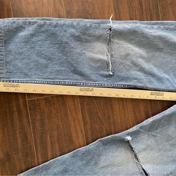 Reformation Jean Distressed Sz 27 - Picture 3 of 7